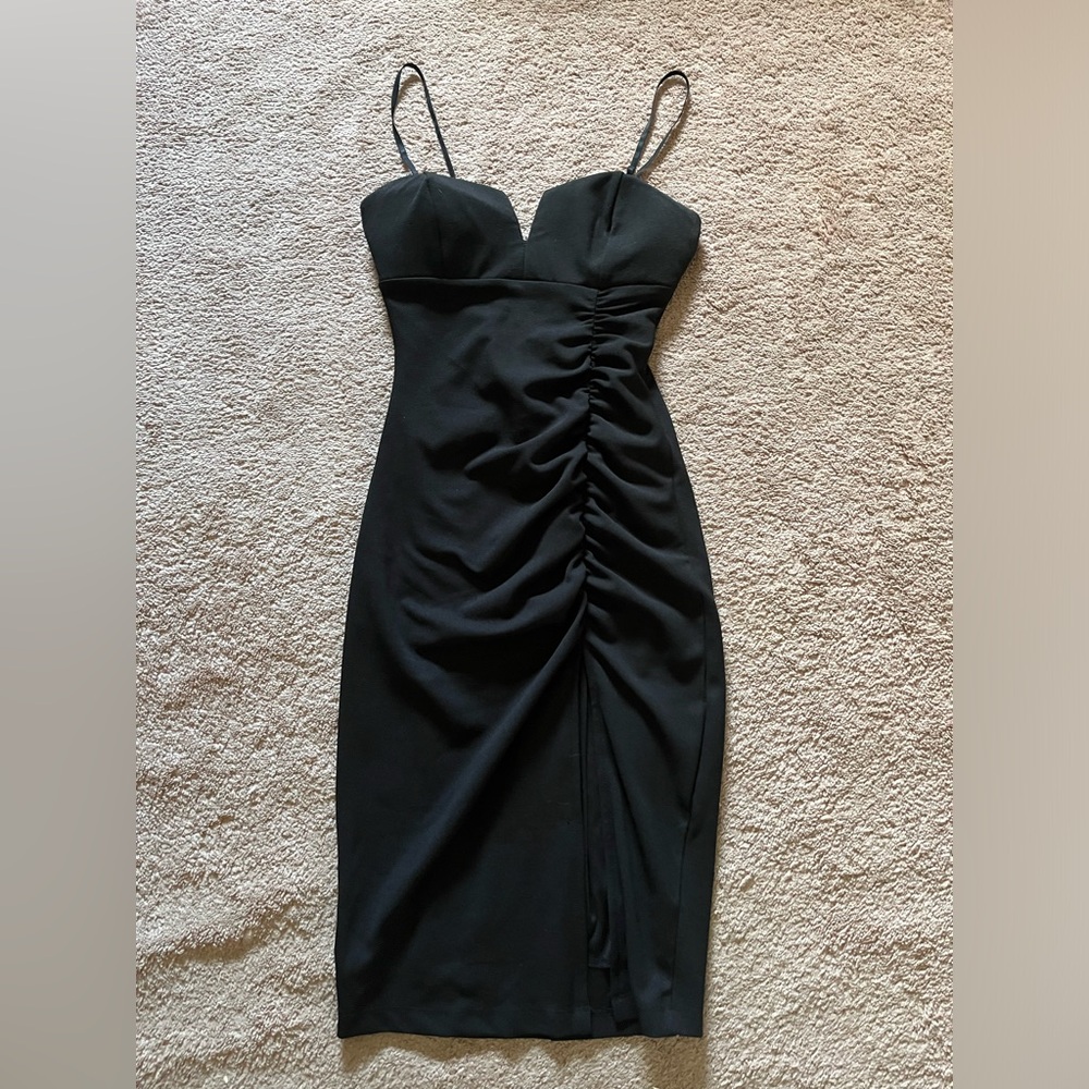 Emerald Sundae black Midi dress